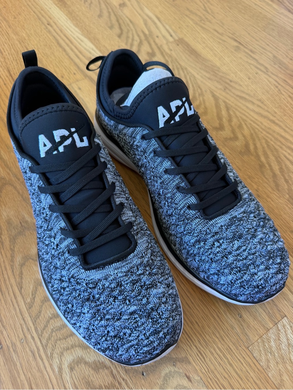 APL men’s techloom phantom
